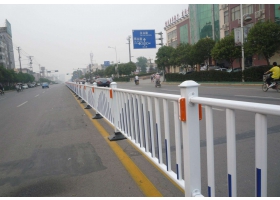 通化市市政道路护栏工程